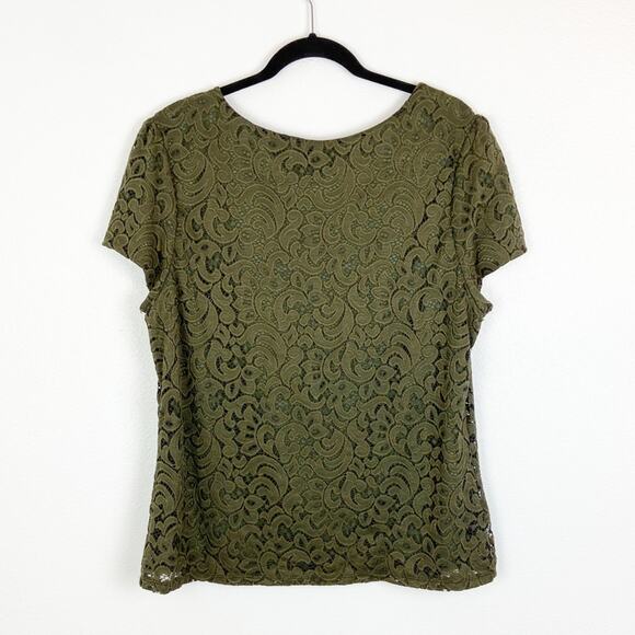 Yellowberry by Mikarose Green Lace Overlay Top 2XL - Picture 2 of 5